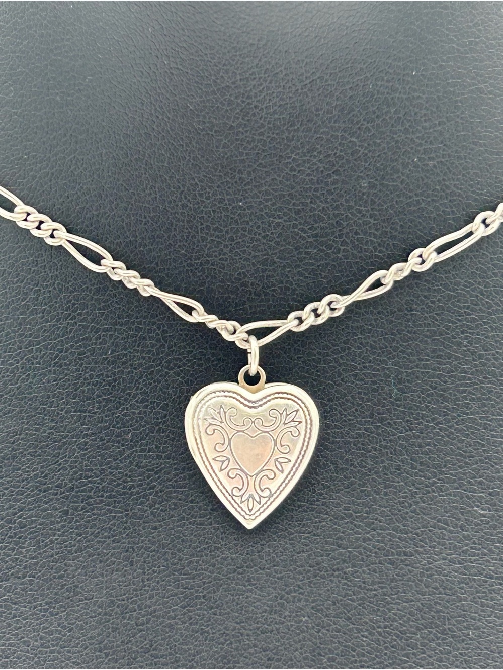 Heart-Shaped Locket with Figaro Chain - Picture 2 of 11